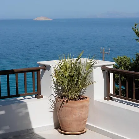 בית כפרי Evdokia - Luxury Olive Yard With Aegean View Moutsoúna